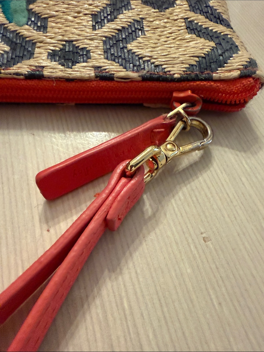 Vera Bradley Tropical Woven Floral Embroidered Wristlet Clutch Red Accent Rio - Picture 9 of 9